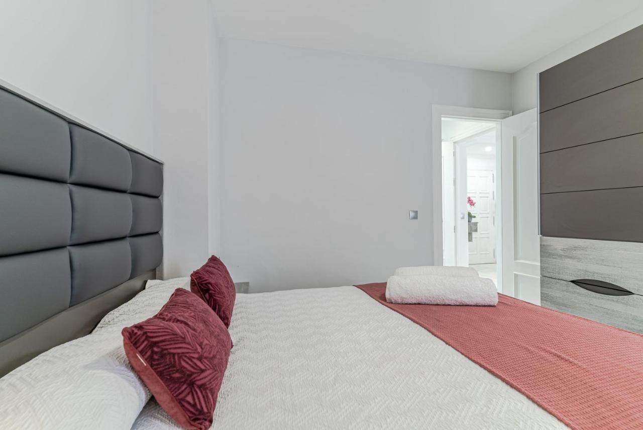 Bazan Apartment